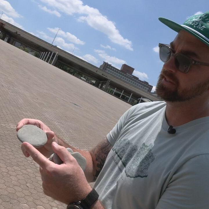Stone Skipping Champ Jon Jennings talks about best rocks